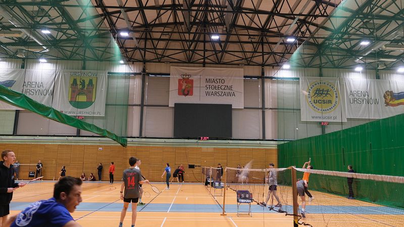 Zawody LVI Warszawskiej Olimpiady Młodzieży w badmintonie 