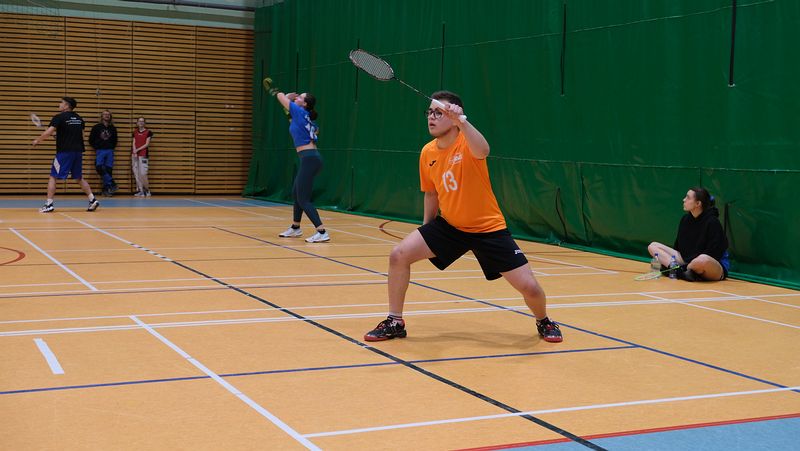 Zawody LVI Warszawskiej Olimpiady Młodzieży w badmintonie 