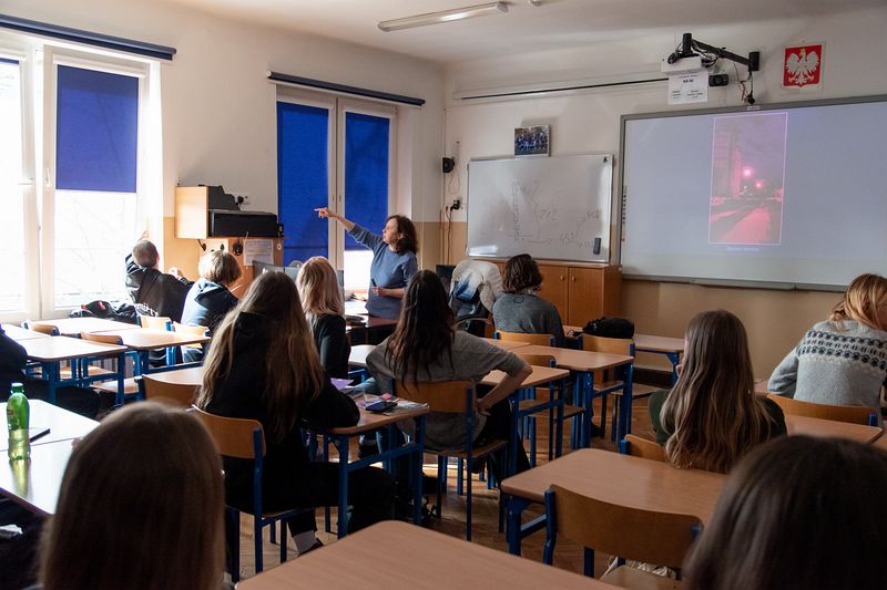 Lekcja geografii w ramach współpracy z UW 