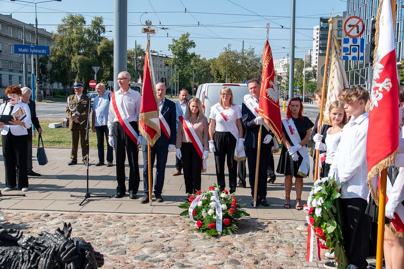 Udział w uroczystości patriotycznej przy Pomniku Poległym i Pomordowanym na Wschodzie 